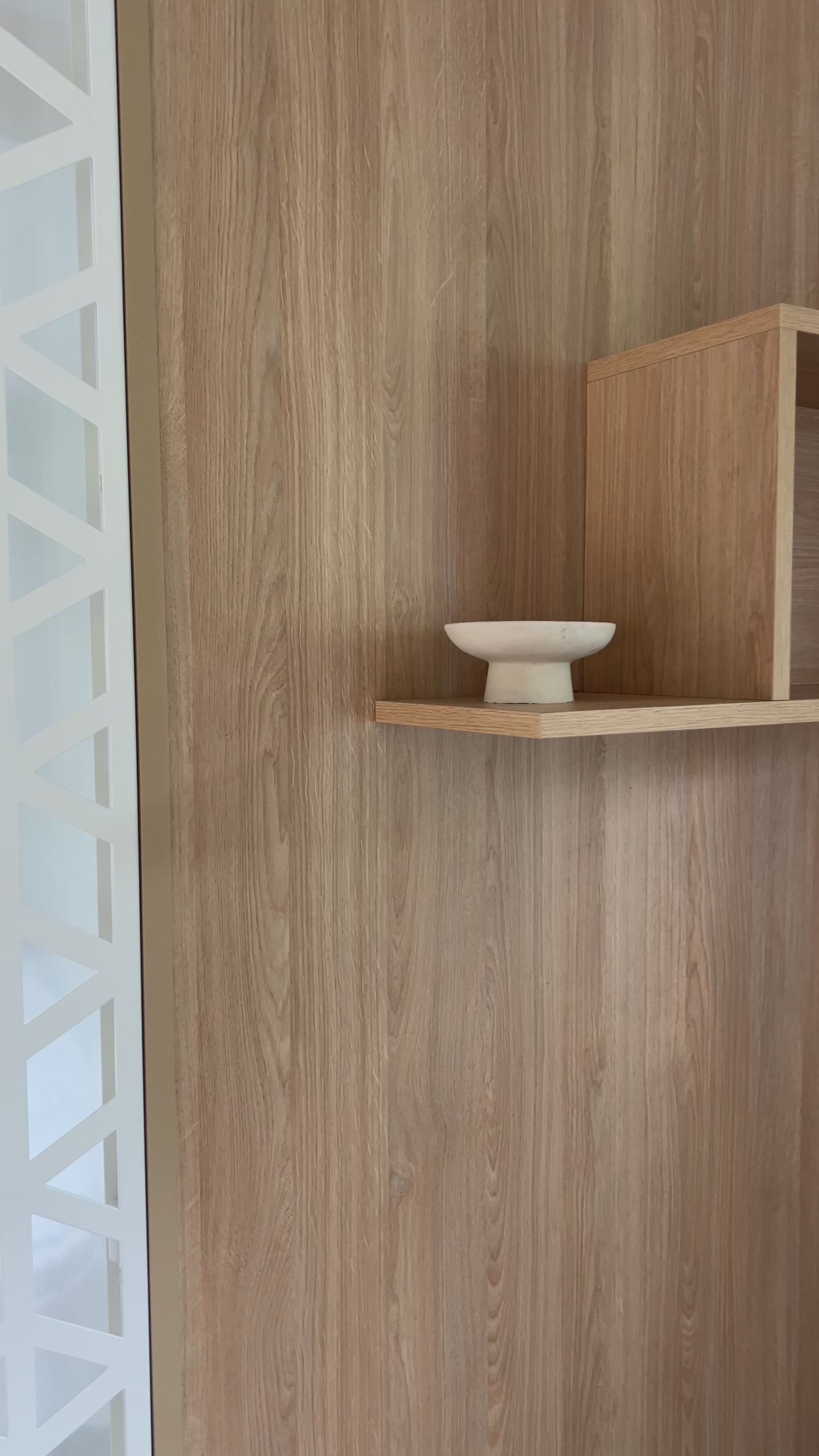 Rustic Round Pedestal Bowl